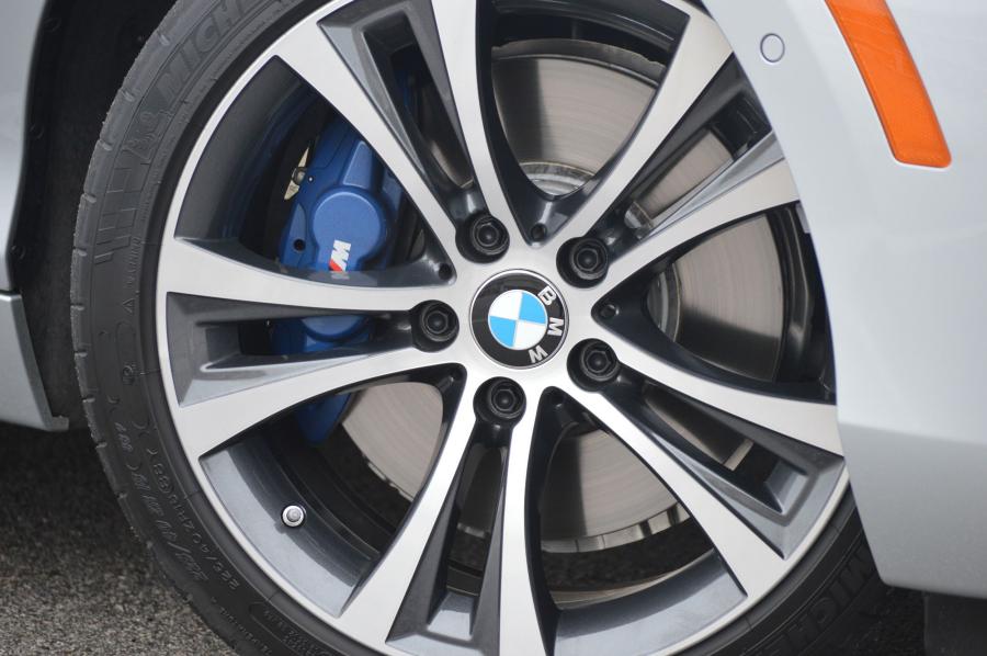  BMW 228i Convertible 2015 года  (фото 7 из 24)